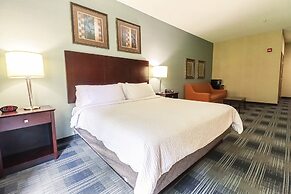 Holiday Inn Express & Suites Meriden by IHG