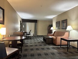 Holiday Inn Express & Suites Meriden by IHG