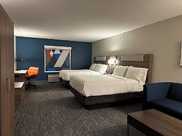 Holiday Inn Express & Suites Meriden by IHG