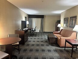 Holiday Inn Express & Suites Meriden by IHG