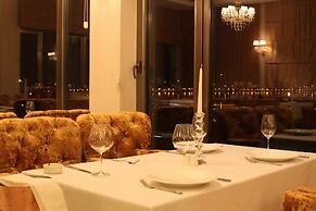 East Legend Panorama Hotel