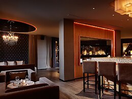 Villa Blanca Urban Hotel