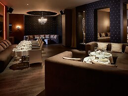 Villa Blanca Urban Hotel