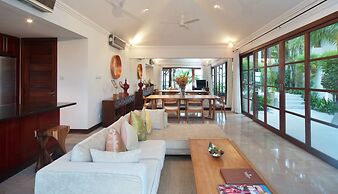 Kanda Residences Pool Villas