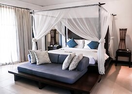 Kanda Residences Pool Villas