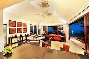 Kanda Residences Pool Villas