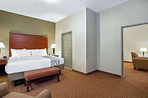La Quinta Inn & Suites by Wyndham Fairfield TX