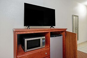 La Quinta Inn & Suites by Wyndham Fairfield TX