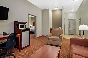La Quinta Inn & Suites by Wyndham Fairfield TX