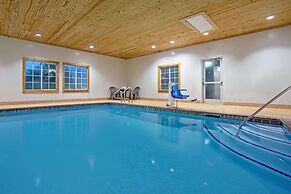 La Quinta Inn & Suites by Wyndham Fairfield TX