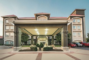 La Quinta Inn & Suites by Wyndham San Antonio Northwest