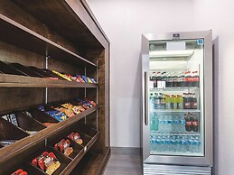 La Quinta Inn & Suites by Wyndham San Antonio Northwest