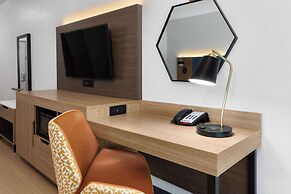 La Quinta Inn & Suites by Wyndham San Antonio Northwest