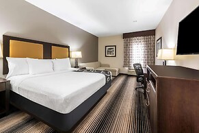 La Quinta Inn & Suites by Wyndham Orange