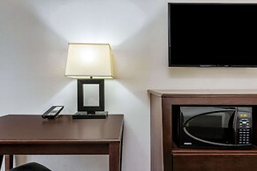 La Quinta Inn & Suites by Wyndham Orange