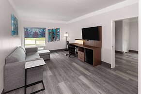 La Quinta Inn & Suites by Wyndham Angleton