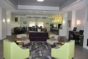 La Quinta Inn & Suites by Wyndham Huntsville Airport Madison