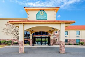 La Quinta Inn by Wyndham West Long Branch/NJ Shore Area