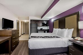 La Quinta Inn by Wyndham West Long Branch/NJ Shore Area