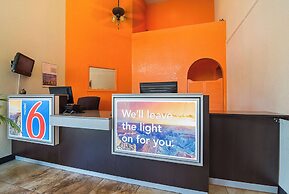 Motel 6 Chandler, AZ