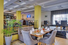 Leola Hotel lkeja