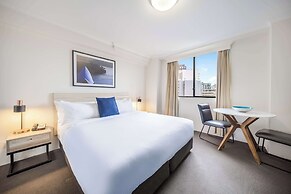 Oaks Sydney Castlereagh Suites