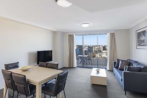 Oaks Sydney Castlereagh Suites