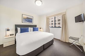 Oaks Sydney Castlereagh Suites