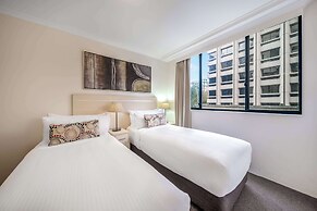 Oaks Sydney Castlereagh Suites
