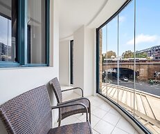 Oaks Sydney Castlereagh Suites
