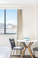 Oaks Sydney Castlereagh Suites