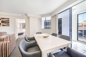 Oaks Sydney Castlereagh Suites