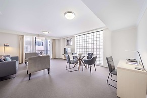 Oaks Sydney Castlereagh Suites