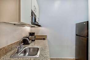 OYO Townhouse Beaumont Medical Center Area