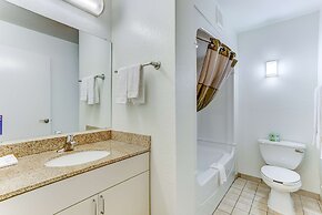 Studio 6 Kissimmee, FL - Orlando