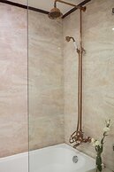 Hong Ngoc Dynastie Boutique Hotel & Spa