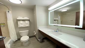 Holiday Inn Express & Suites Somerset Central by IHG