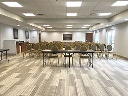 Holiday Inn Express & Suites Somerset Central by IHG