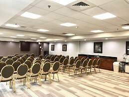 Holiday Inn Express & Suites Somerset Central by IHG