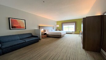 Holiday Inn Express & Suites Somerset Central by IHG