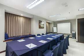 Microtel by Wyndham Eagle Ridge