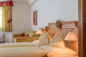 Hotel Alpenland