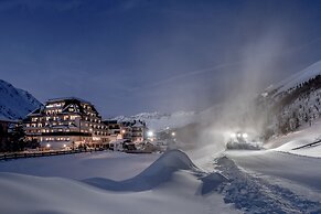 Hotel Alpenland