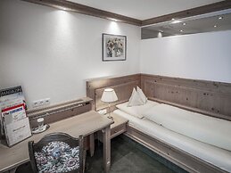 Hotel Alpenland