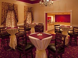 Castle Arch Hotel