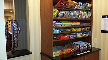 Cobblestone Inn & Suites - Brillion