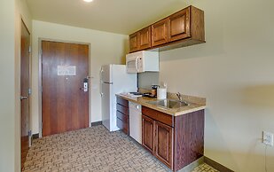 Cobblestone Inn & Suites - Brillion