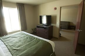 Cobblestone Inn & Suites - Brillion