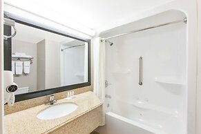 Super 8 by Wyndham Oklahoma City