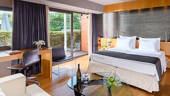 Alexander Beach hotel & Spa